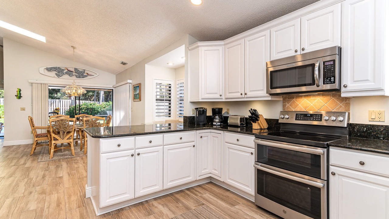 Photo of Kitchen in Inlet District