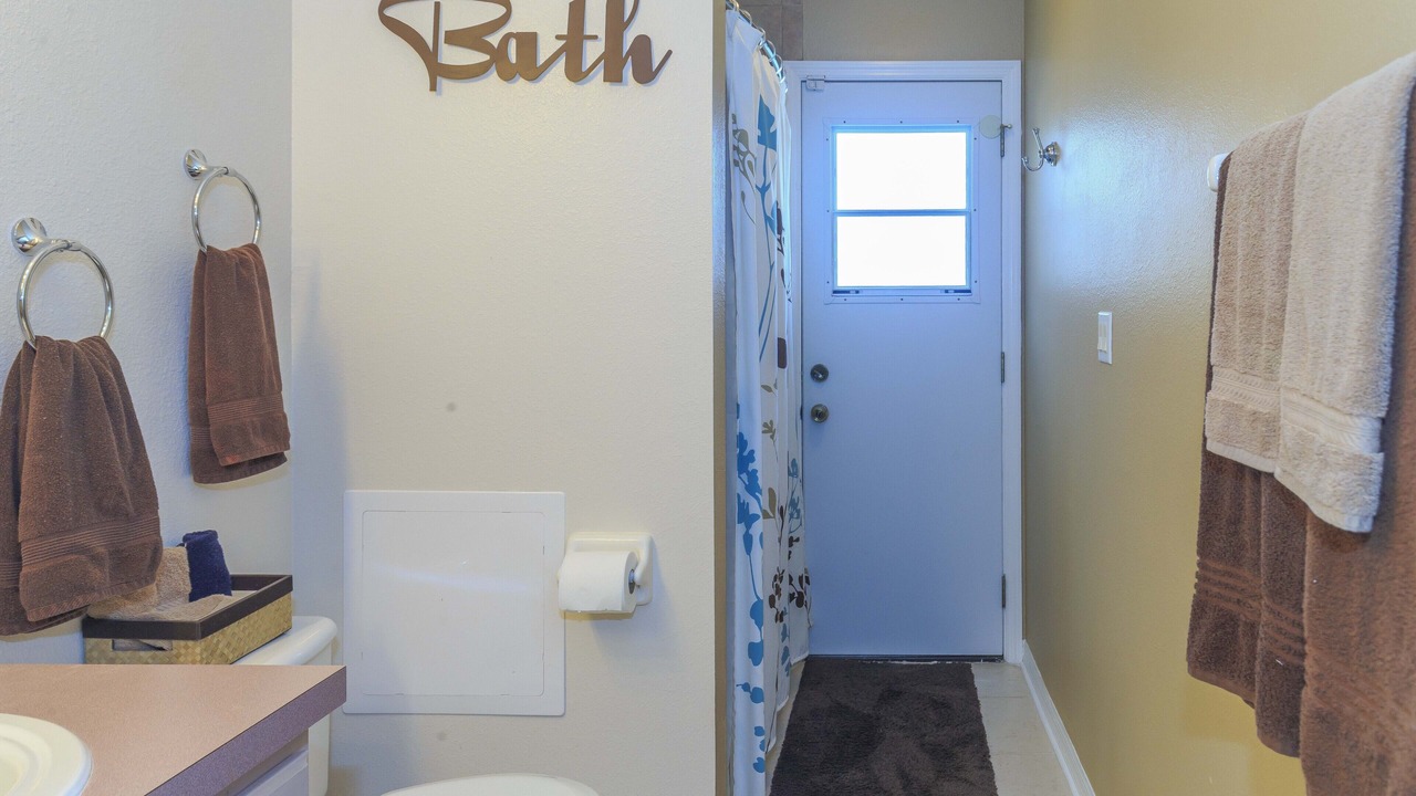 Photo of Bathroom in Lindfields