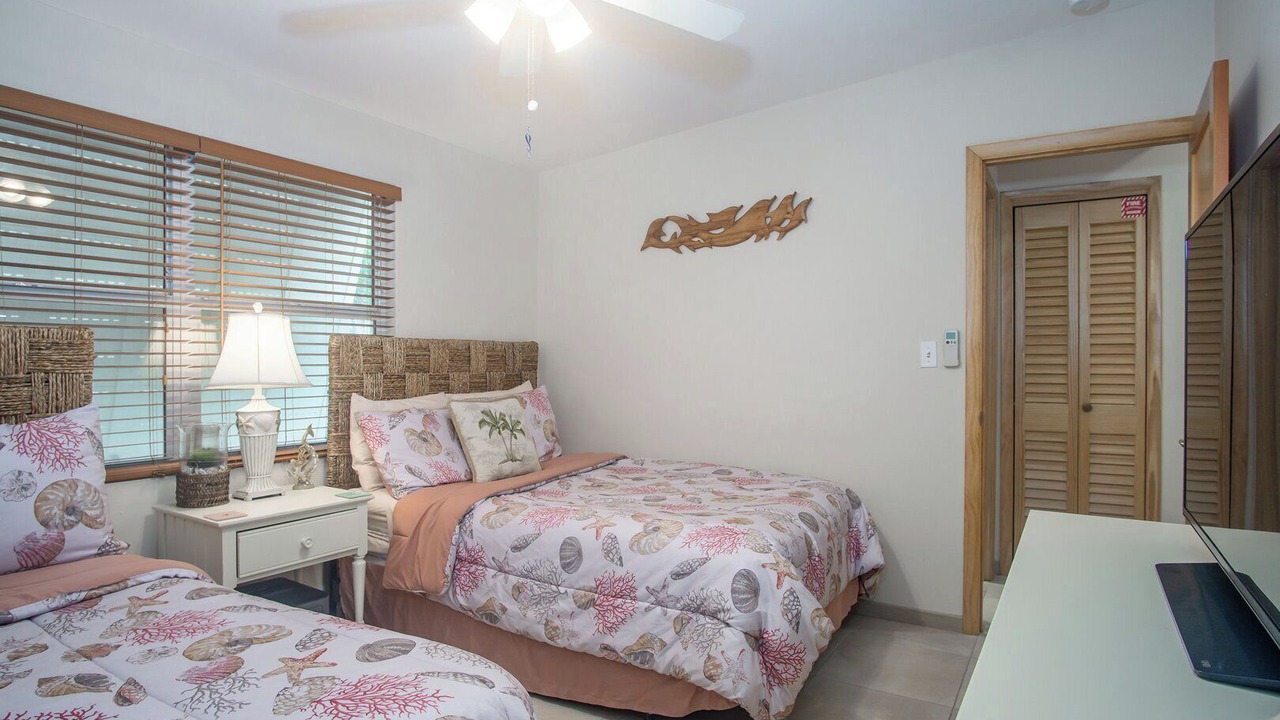 Photo of Bedroom in Key Colony Beach