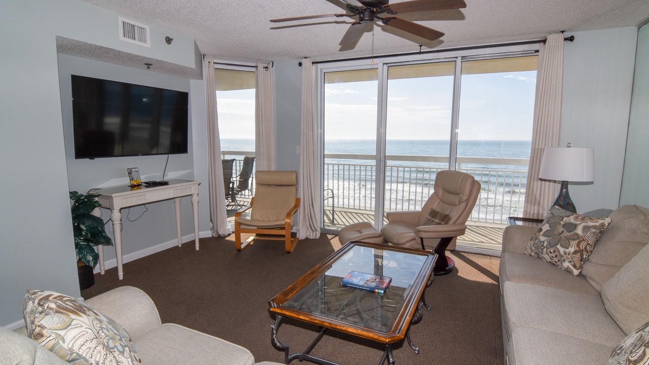 Photo of Livingroom in North Myrtle Beach