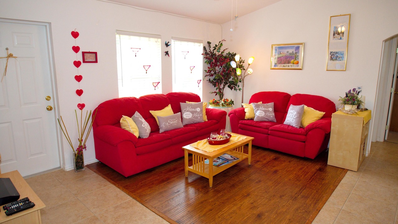 Photo of Livingroom in Mariner