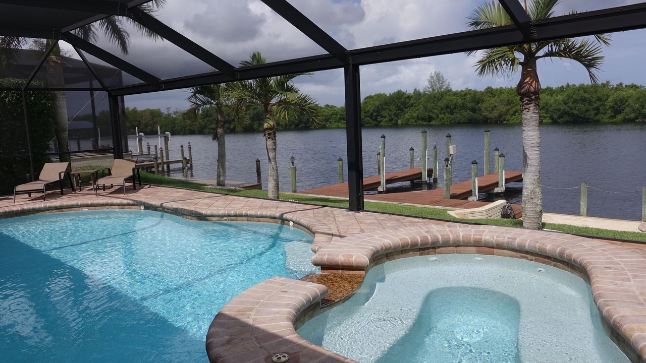 Photo of Outdoor in Pelican