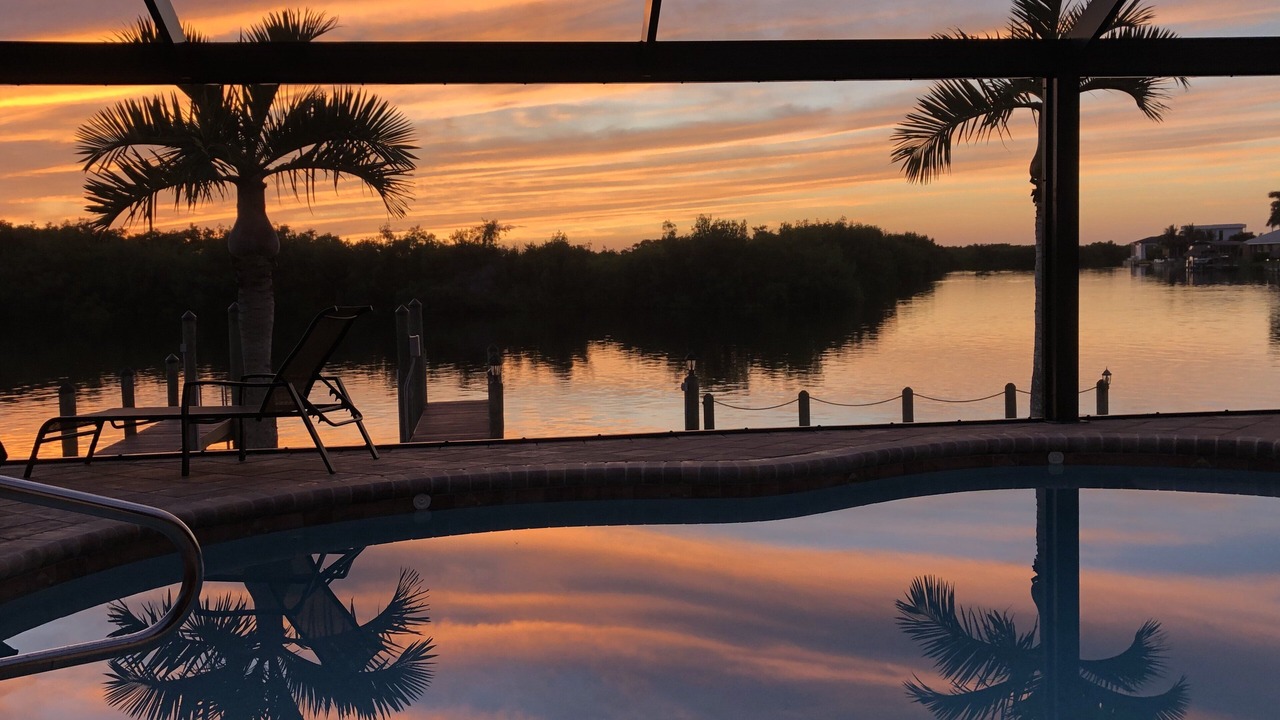 Photo of Outdoor in Pelican