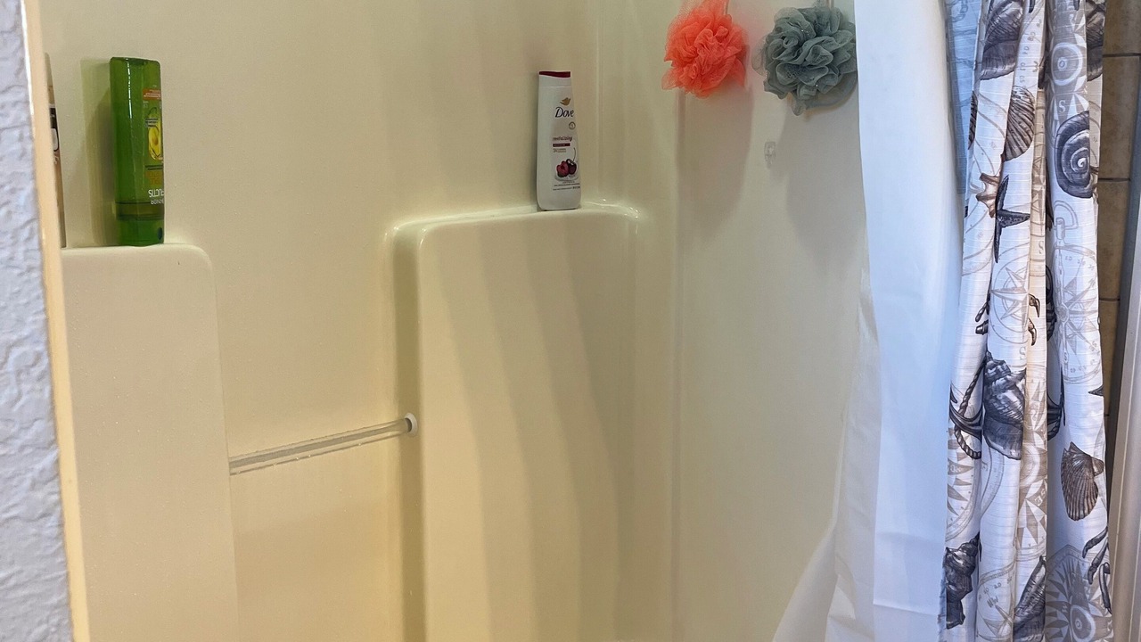 Photo of Bathroom in Iona