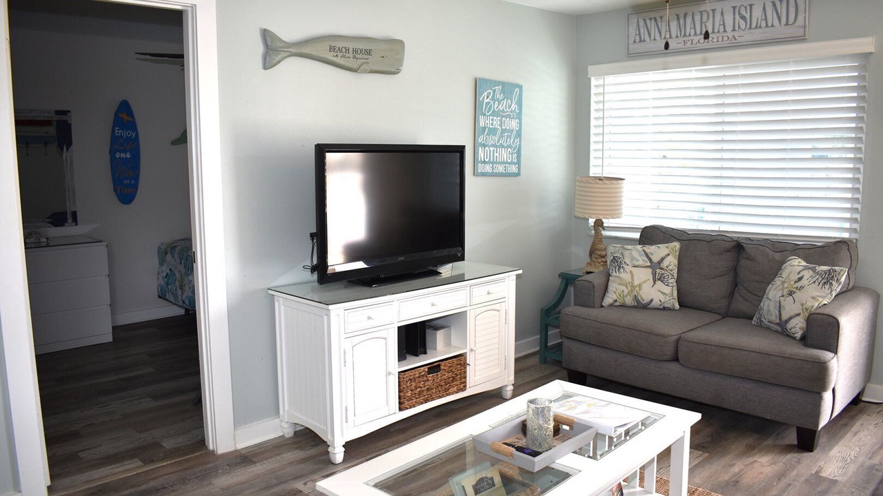 Photo of Livingroom in Bradenton Beach