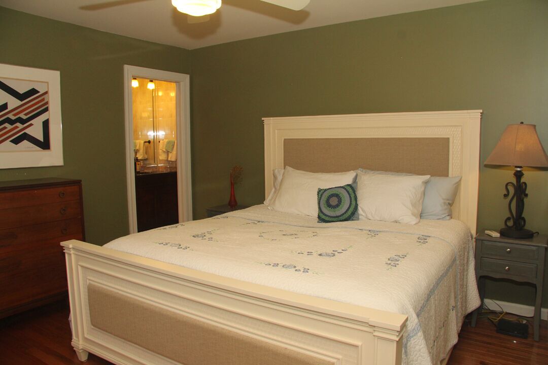 Photo of Bedroom in Seneca