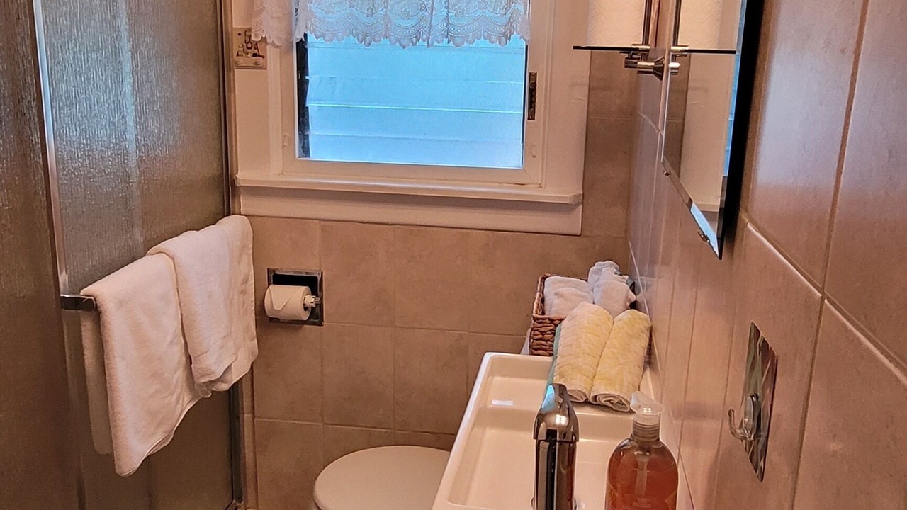 Photo of Bathroom in Parker Ridge