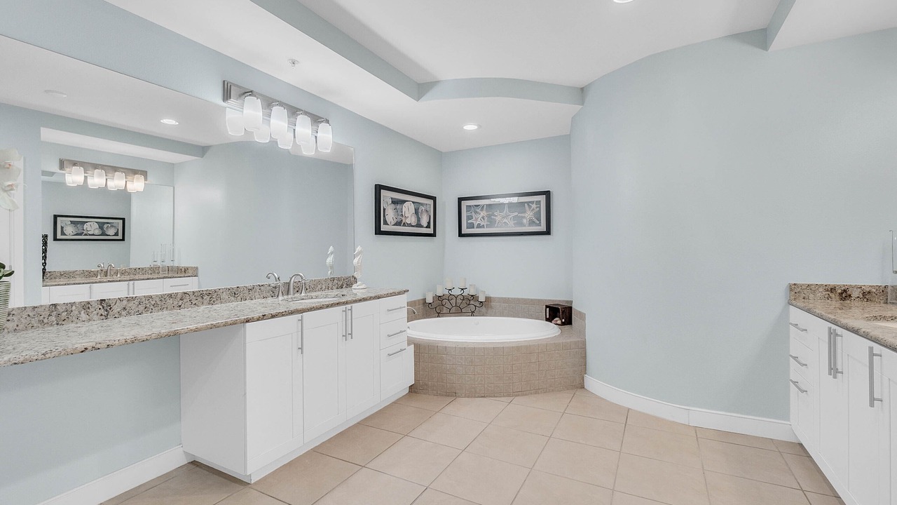 Photo of Bathroom in Marshall Park