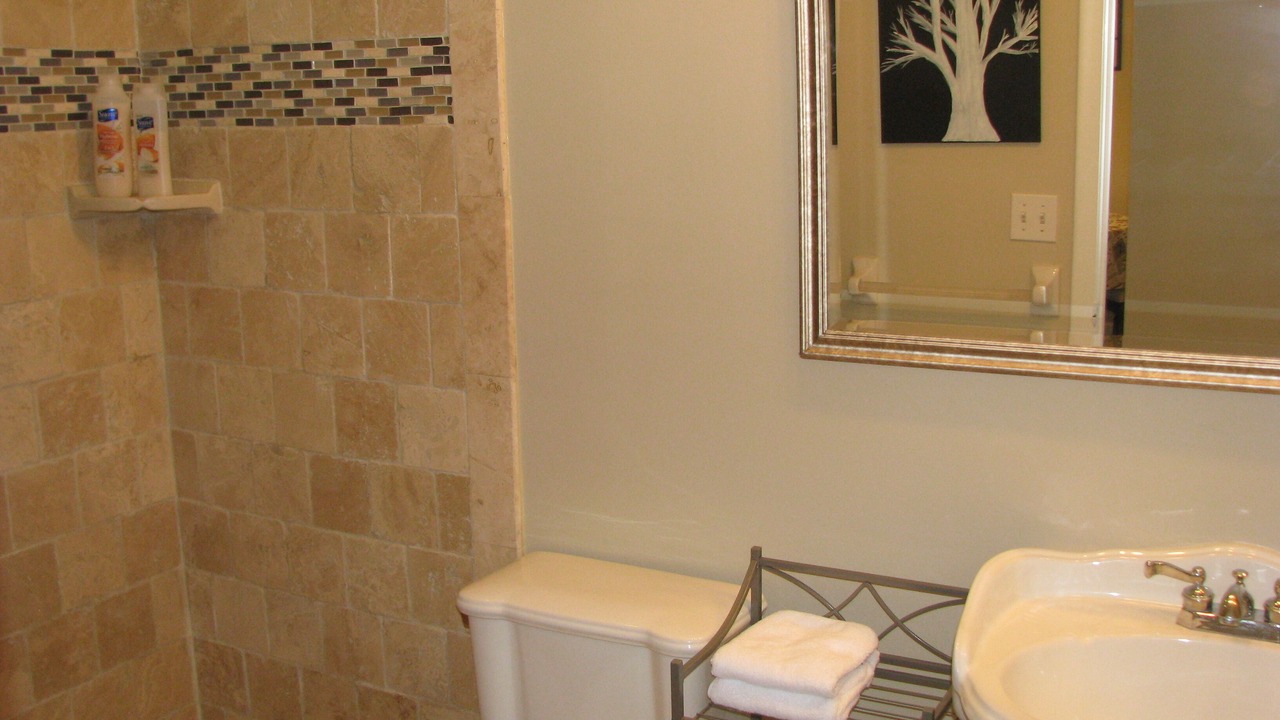 Photo of Bathroom in Central Naples
