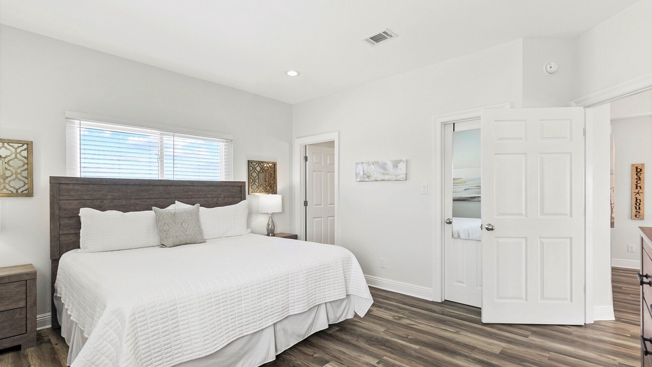 Photo of Bedroom in Southpointe