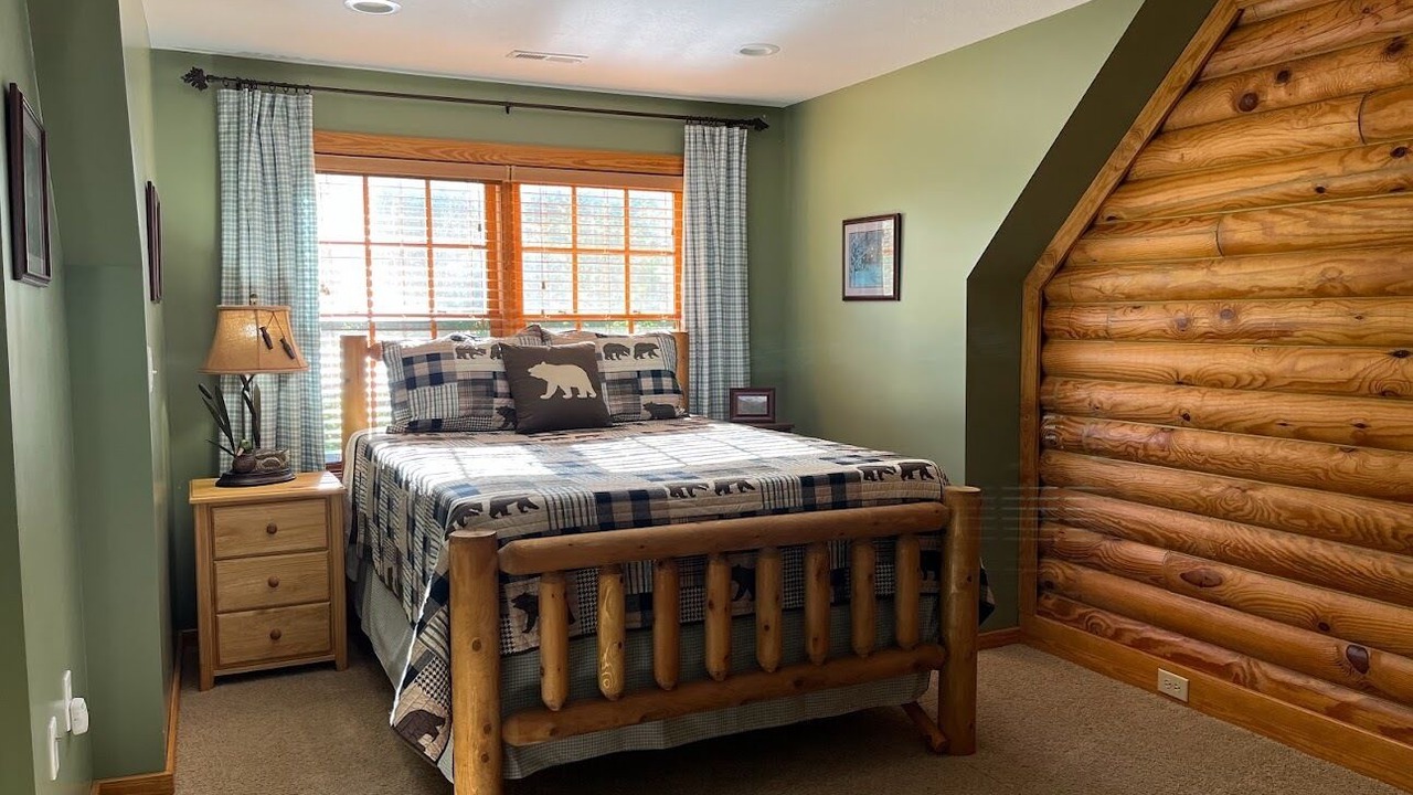 Photo of Bedroom in Sunset