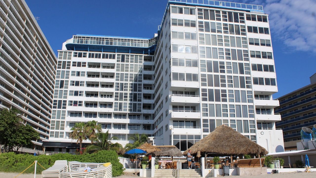 Photo of Outdoor in Galt Mile
