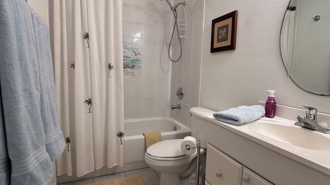 Photo of Bathroom in Anglers Park