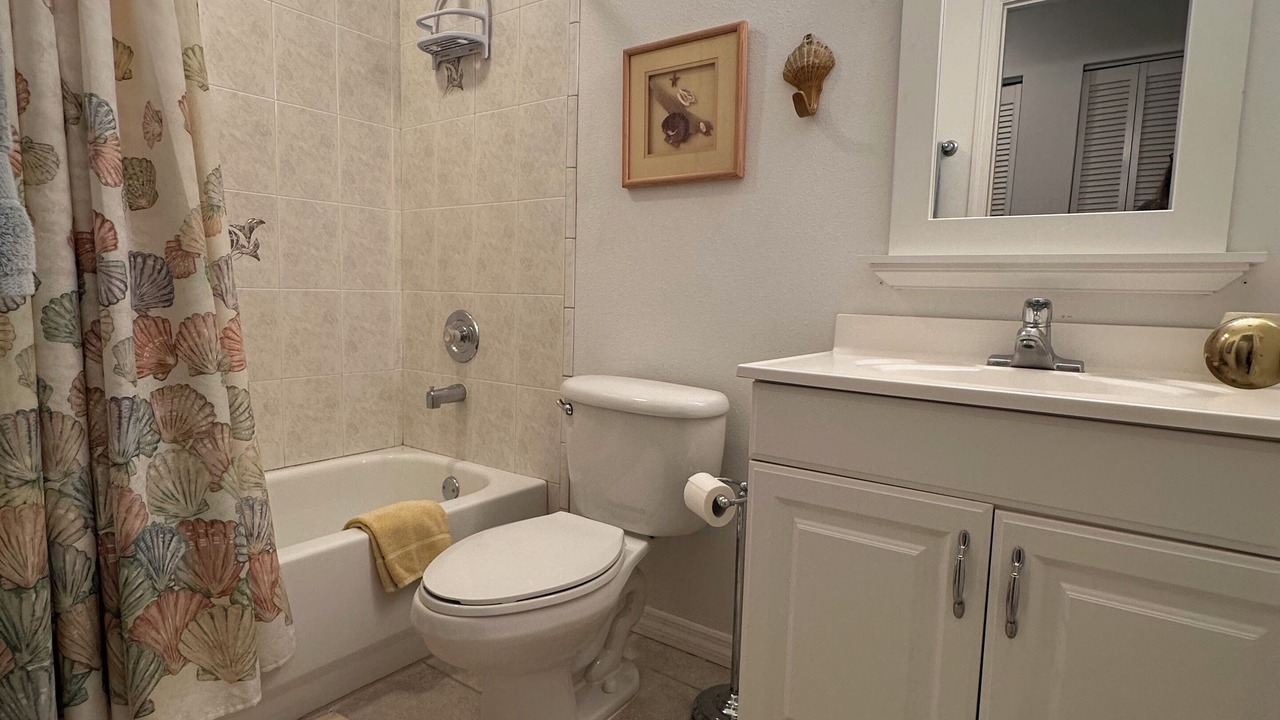 Photo of Bathroom in Anglers Park