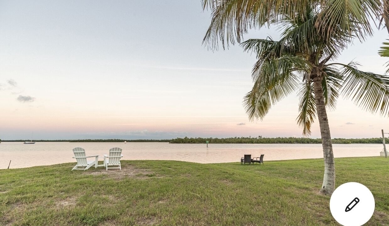 Photo of Outdoor in Naples
