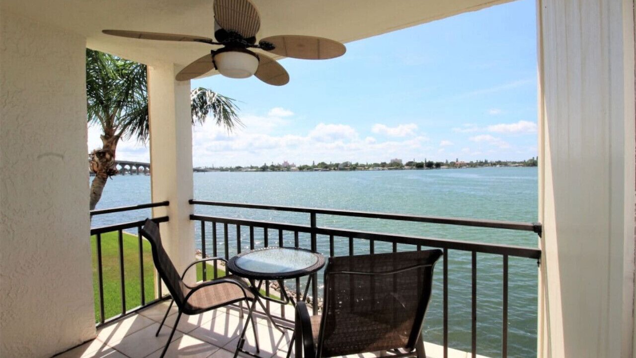 Photo of Patio Balcony in Casa del Mar