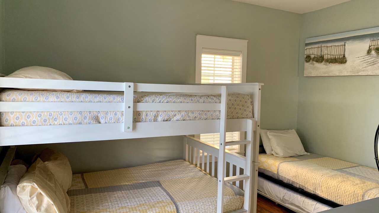 Photo of Bedroom in Seagrove Beach