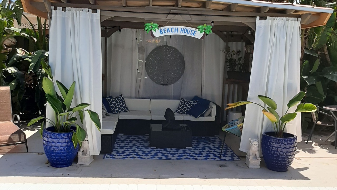 Photo of Outdoor in North Andrews Gardens