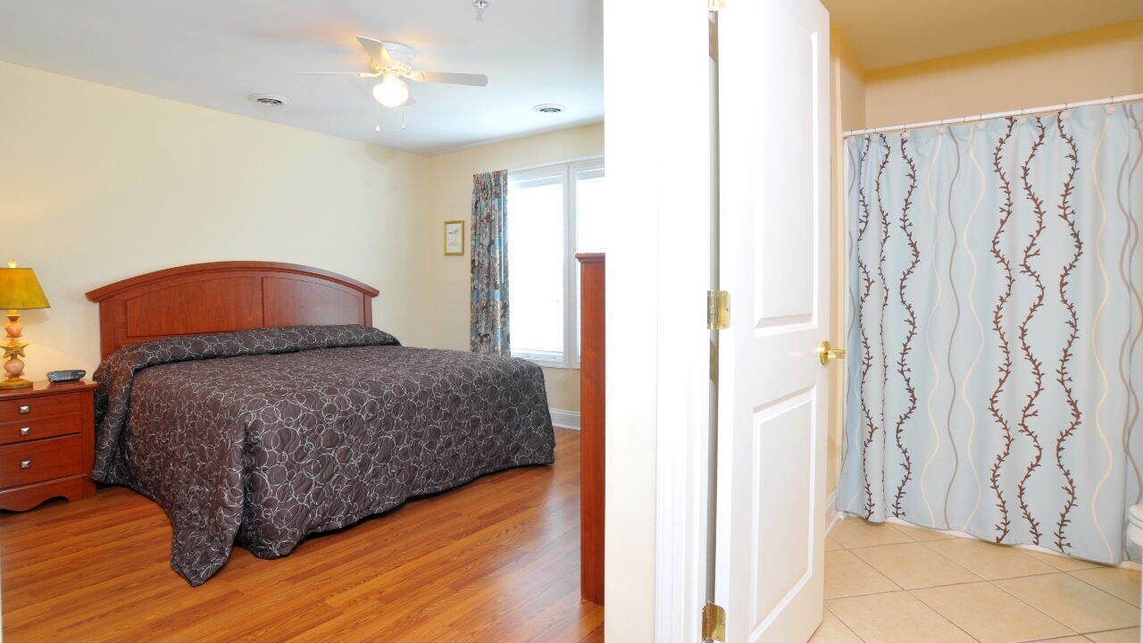 Photo of Bathroom in Crescent Beach