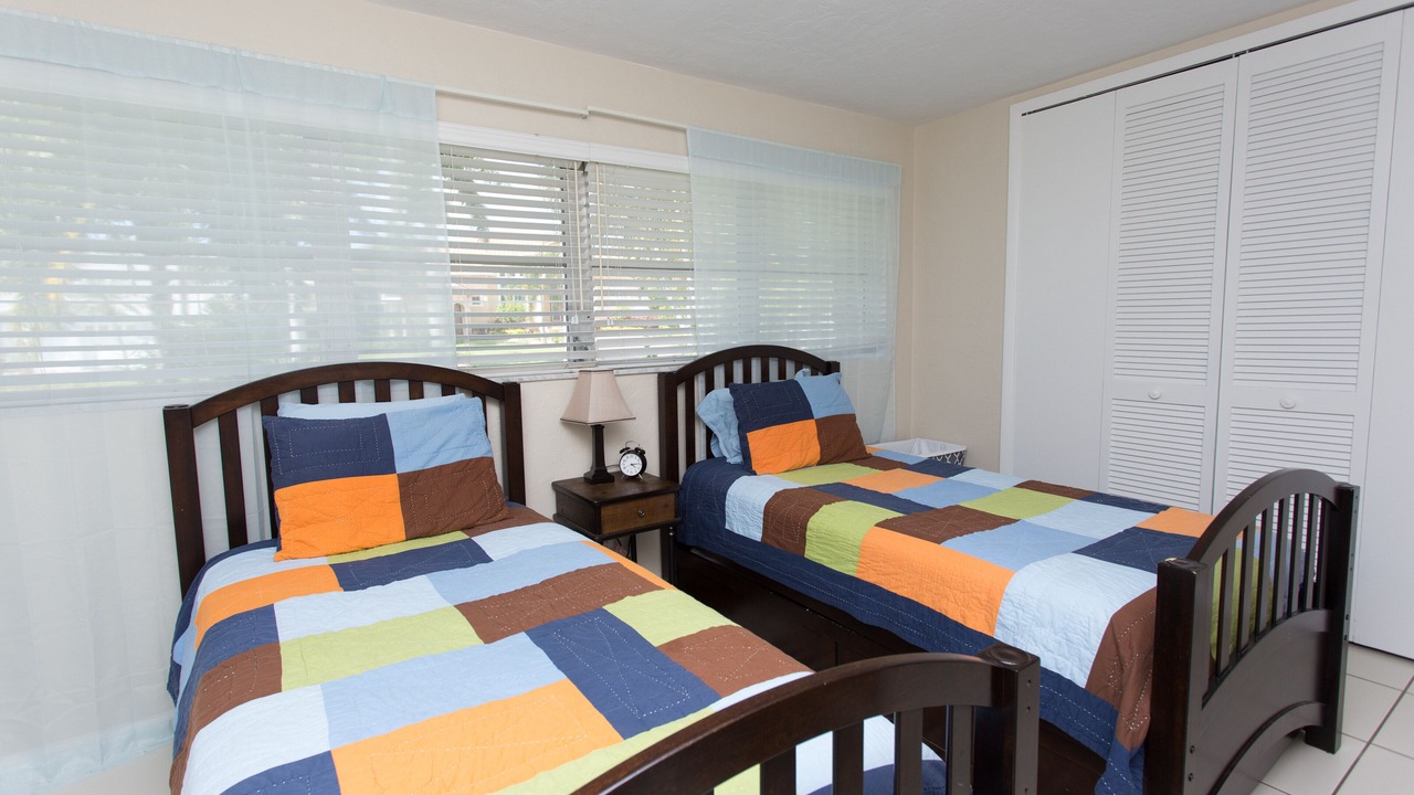 Photo of Bedroom in Yacht Club