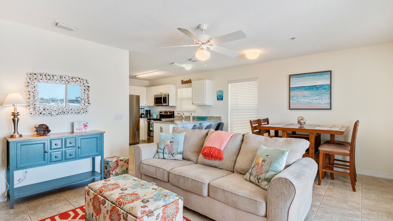 Photo of Livingroom in Navarre Beach