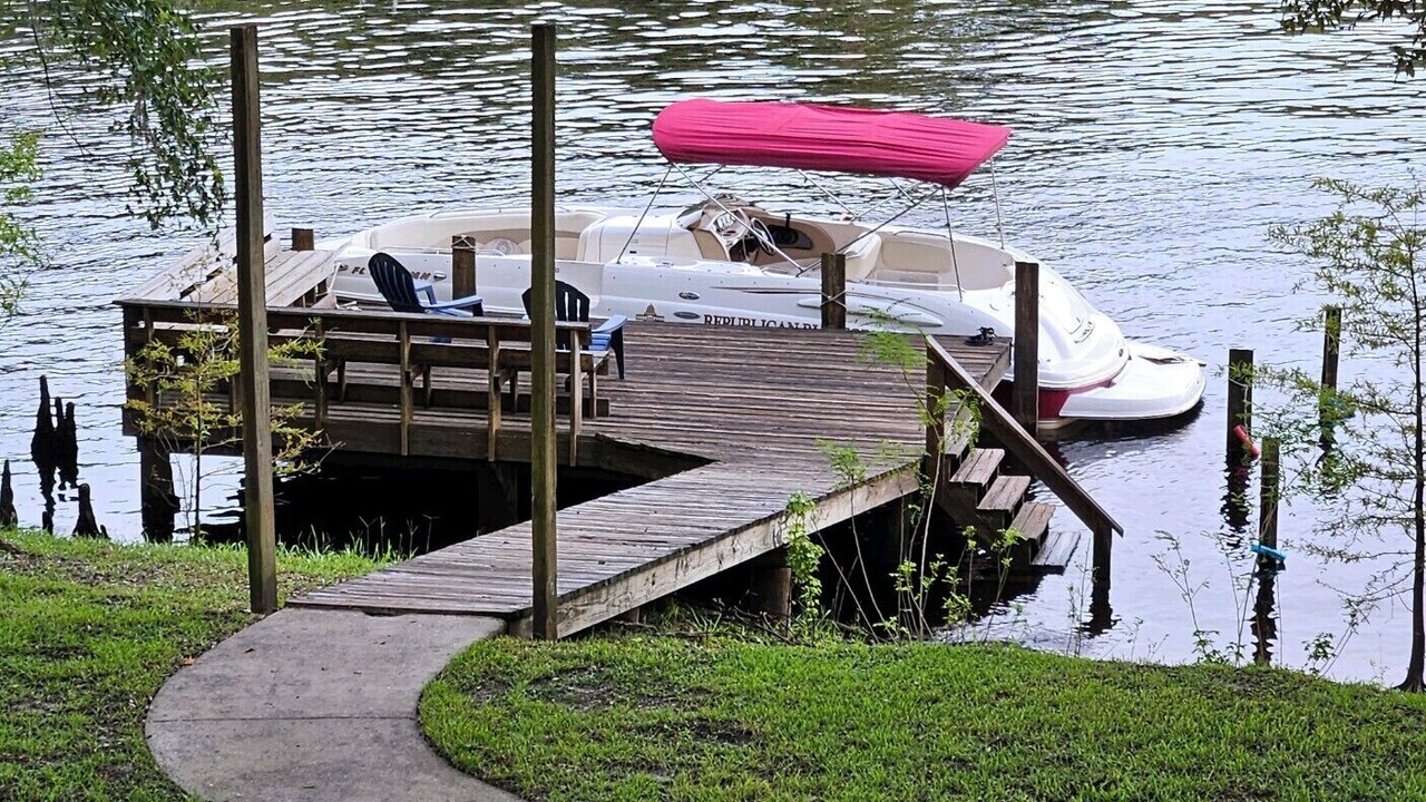 Photo of Outdoor in Branford