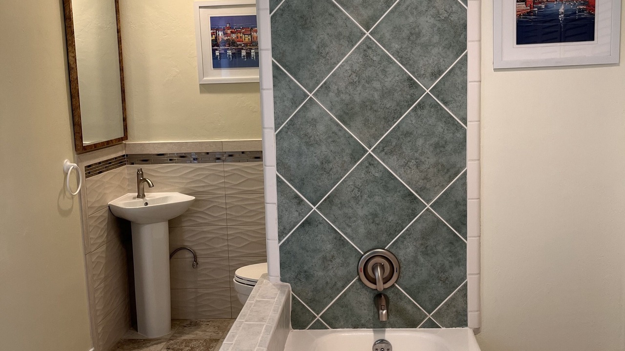 Photo of Bathroom in Ormond Beach