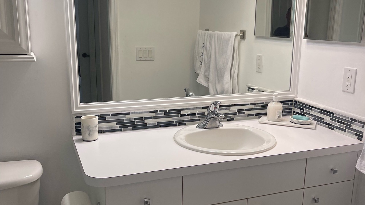 Photo of Bathroom in Stoneybrook