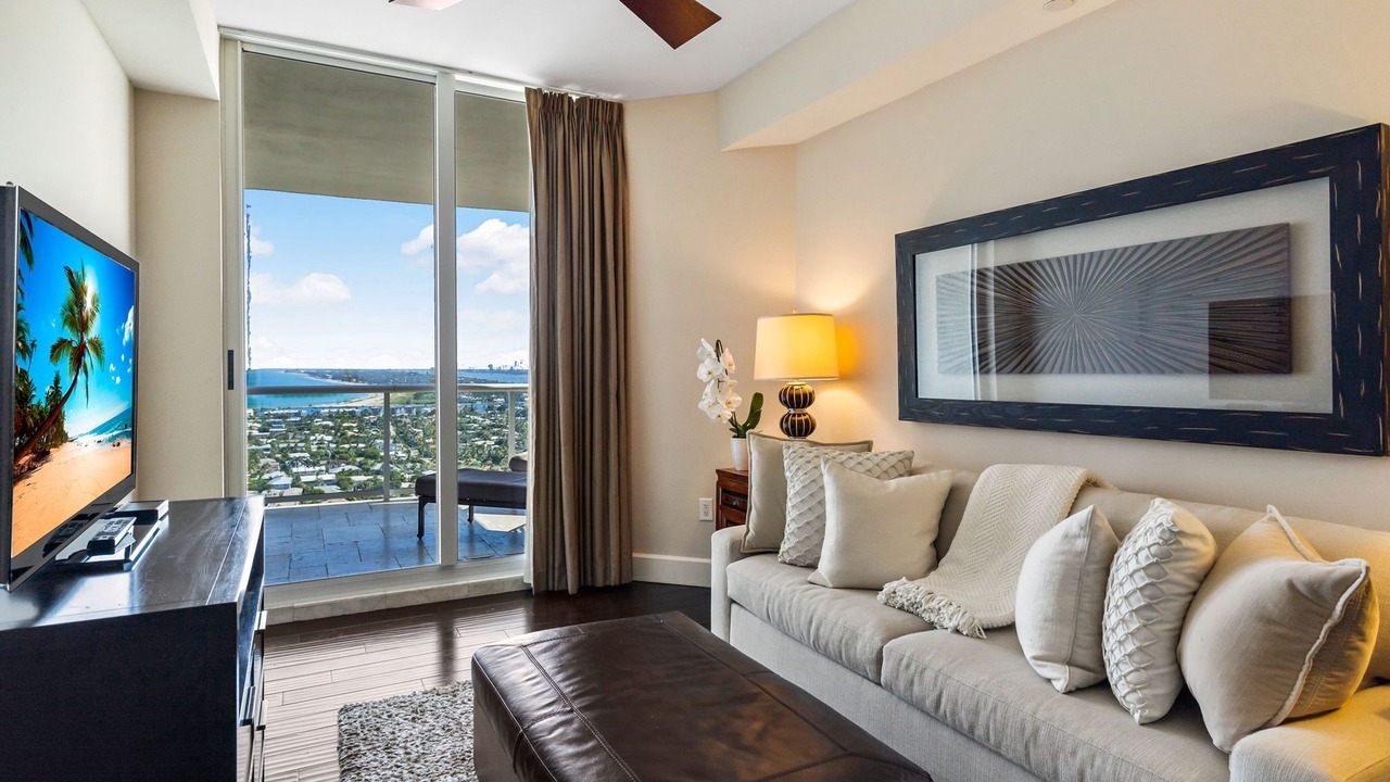 Photo of Livingroom in Singer Island