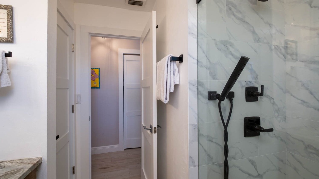 Photo of Bathroom in Indian Waterways