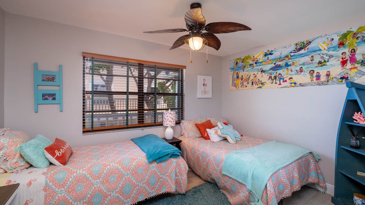 Photo of Bedroom in Indian Waterways