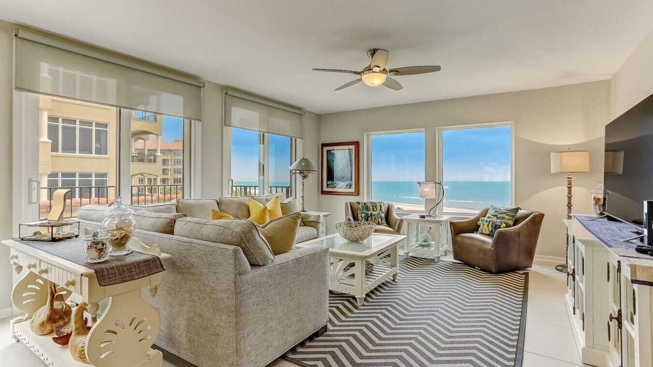 Photo of Livingroom in Fernandina Beach
