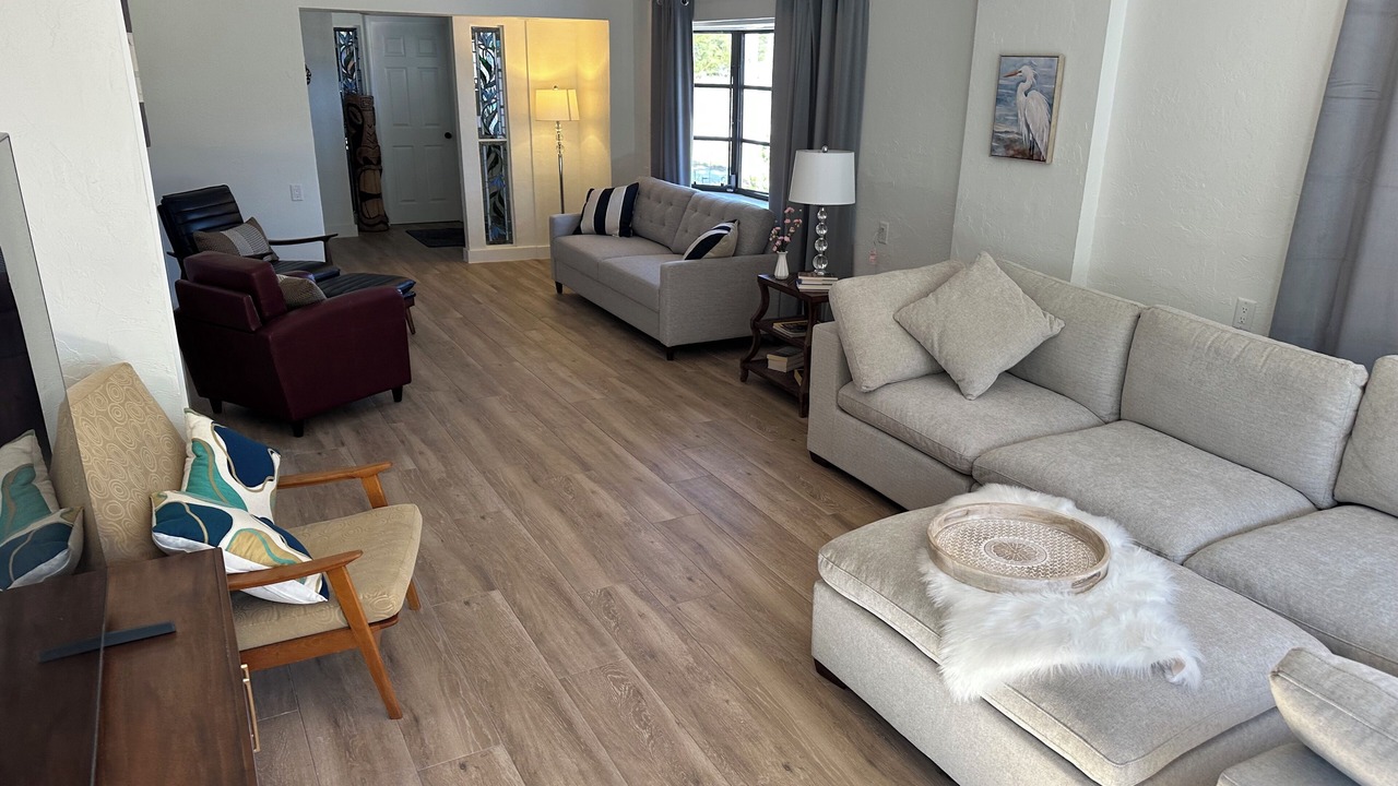 Photo of Livingroom in Pass-a-Grille