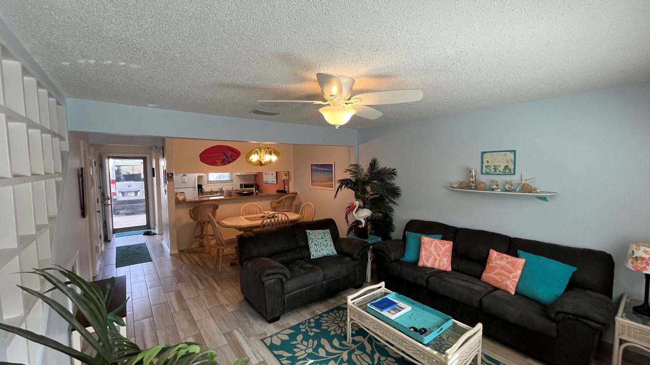 Photo of Livingroom in Sugar Beach