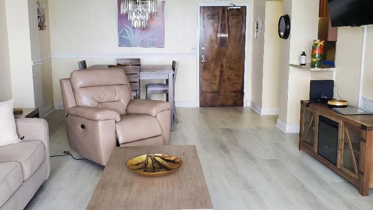 Photo of Bedroom in Galt Mile