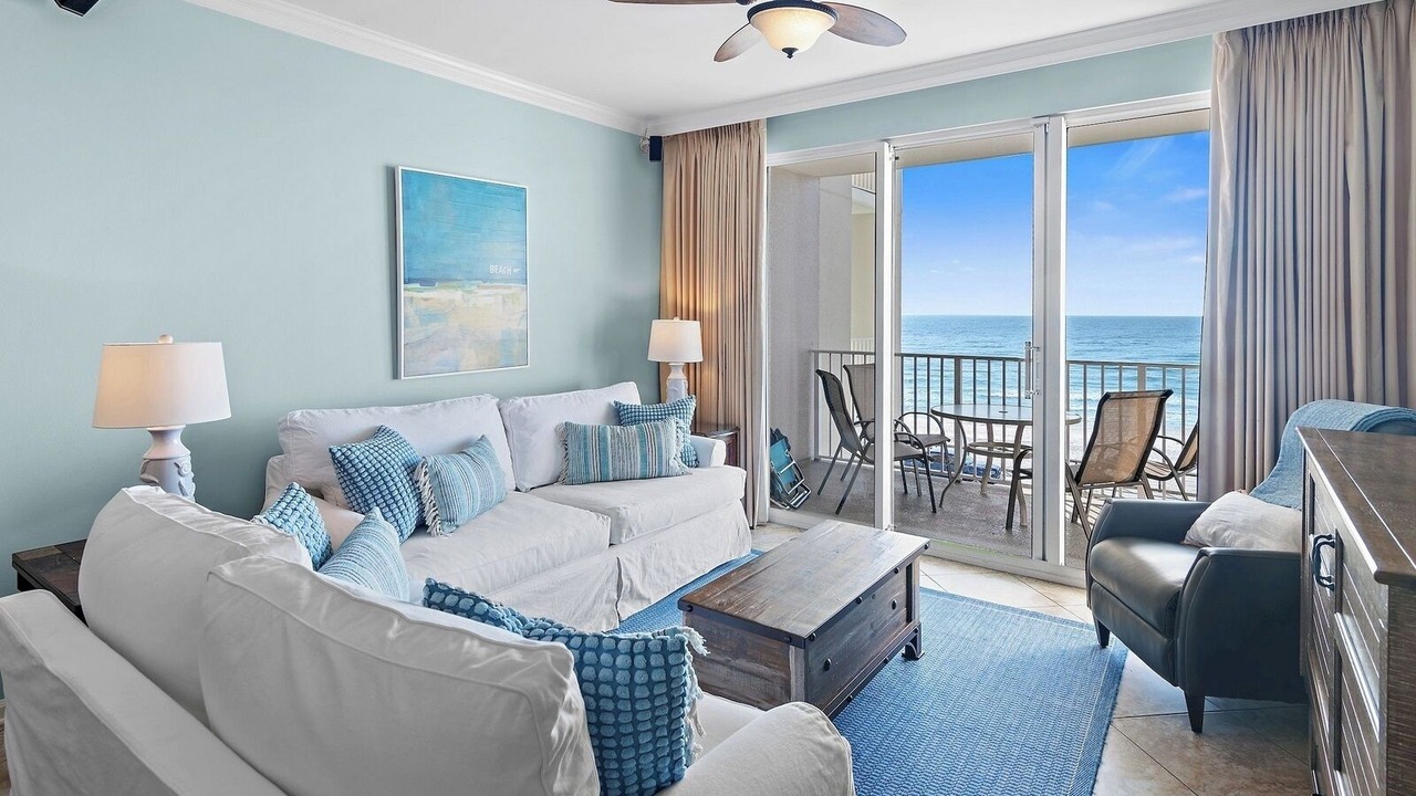 Photo of Livingroom in Miramar Beach