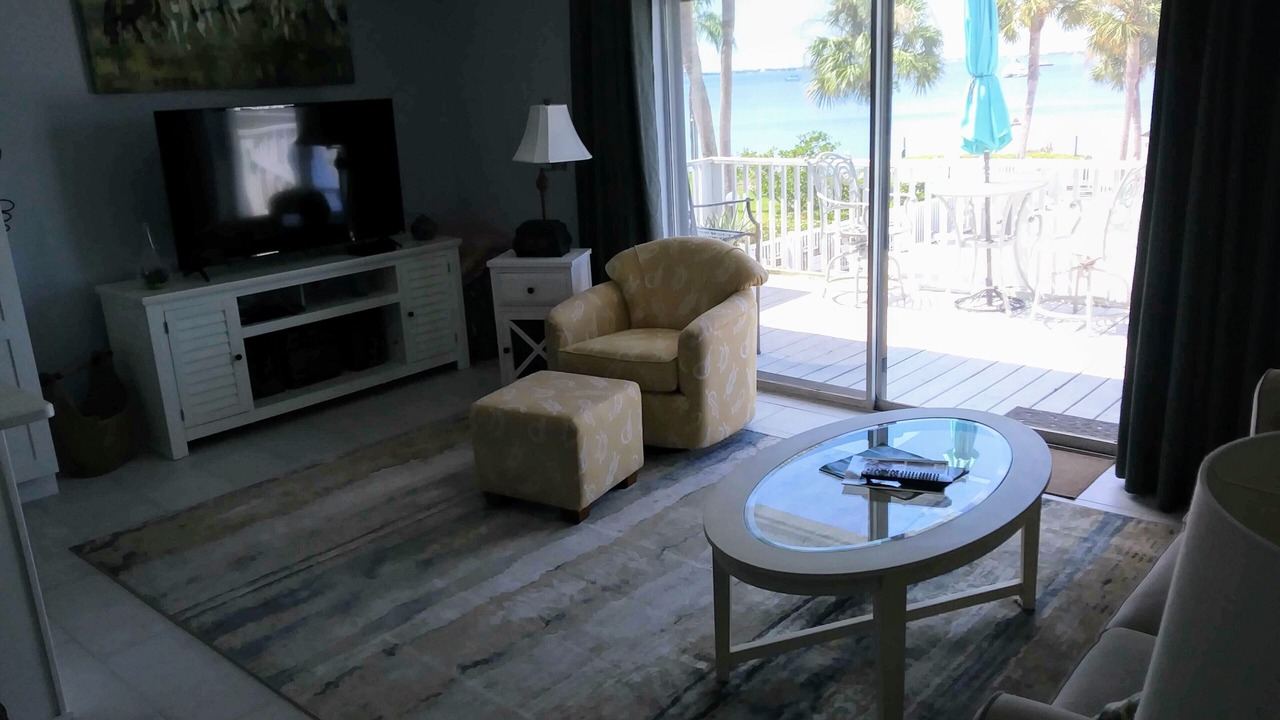 Photo of Livingroom in Bayview