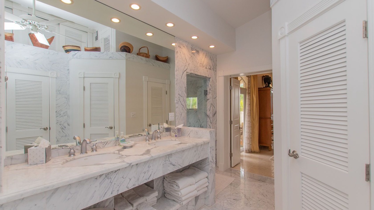 Photo of Bathroom in Cudjoe Key
