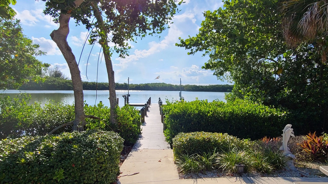 Photo of Outdoor in Englewood