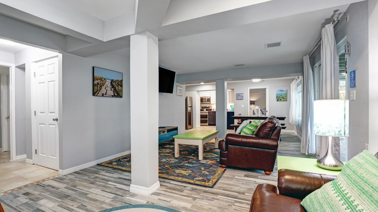 Photo of Bedroom in Mid Island