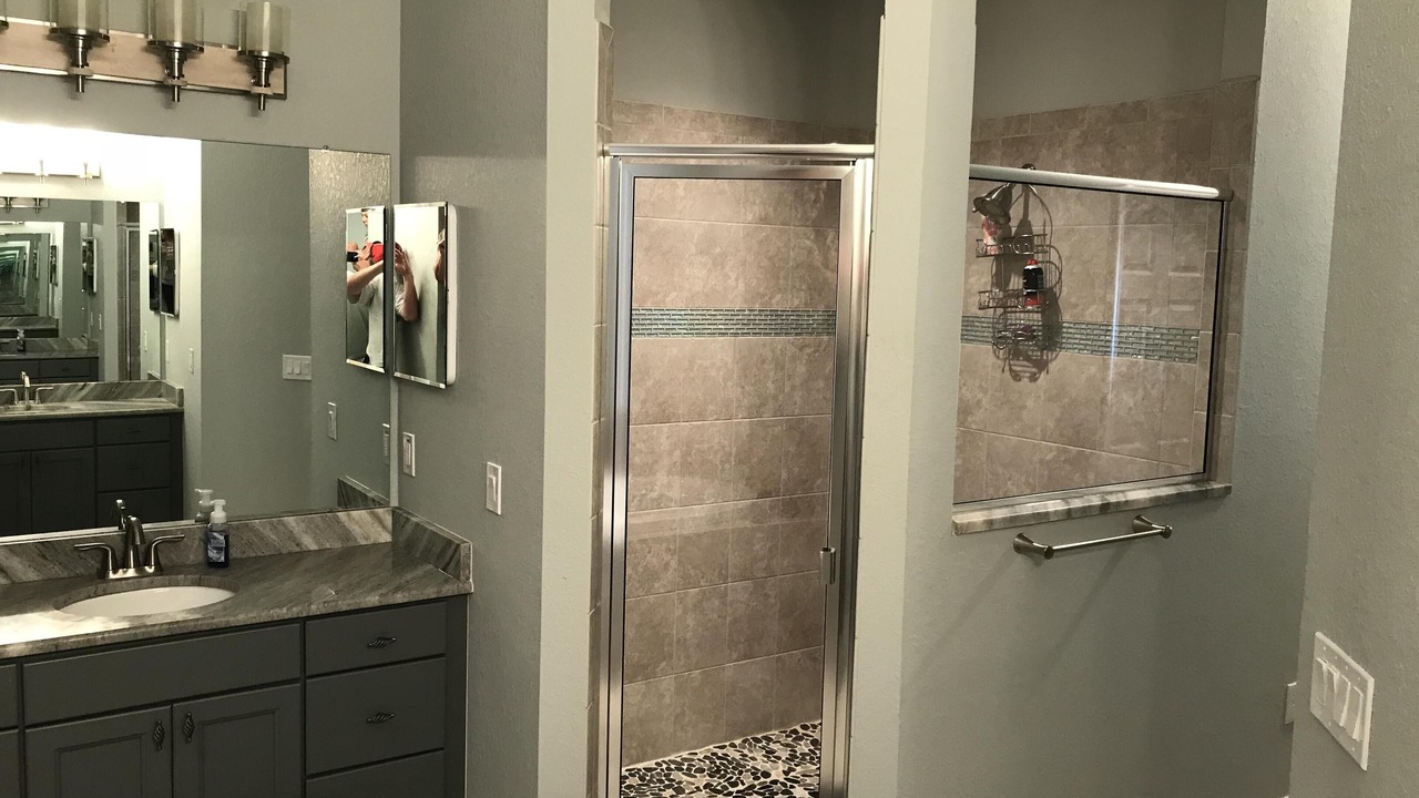Photo of Bathroom in Candler