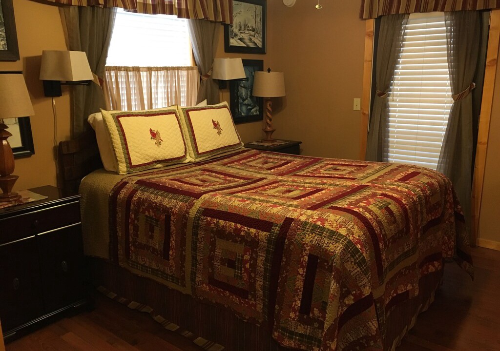 Photo of Bedroom in Spencer