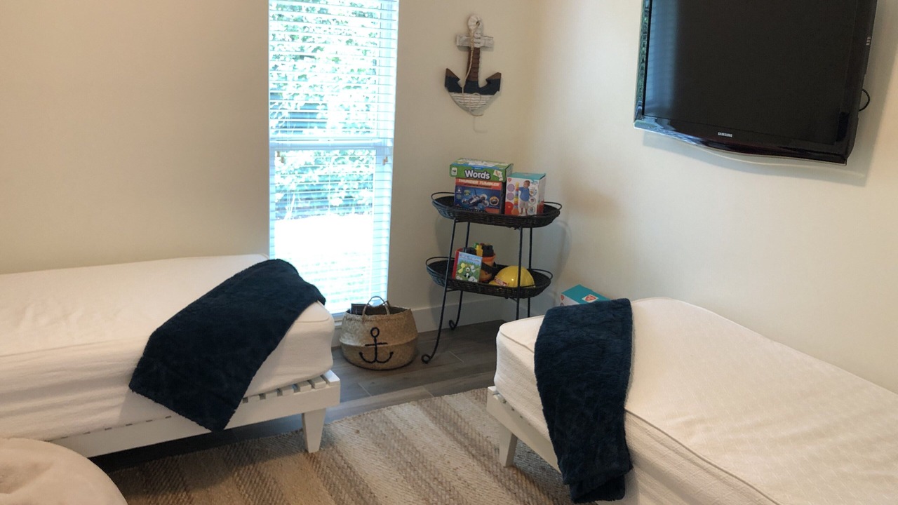 Photo of Bedroom in Indian River Shores