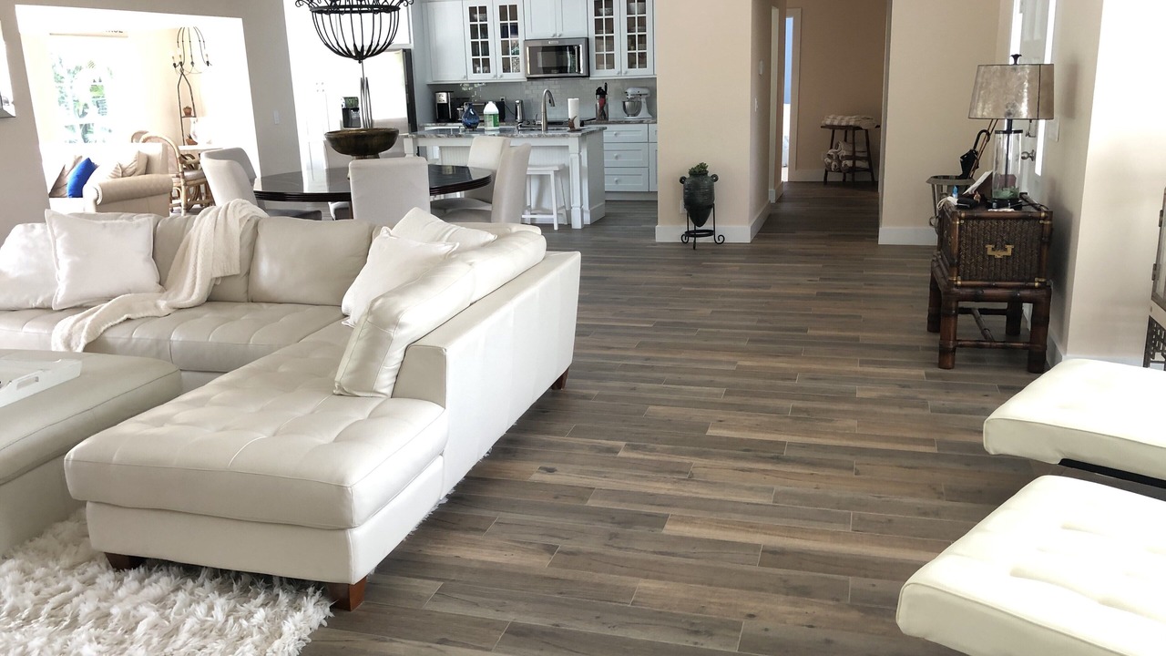 Photo of Livingroom in Indian River Shores