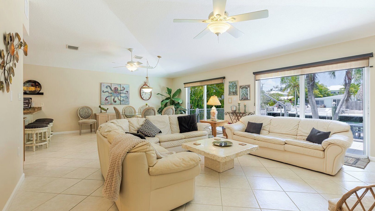 Photo of Livingroom in Key Colony Beach