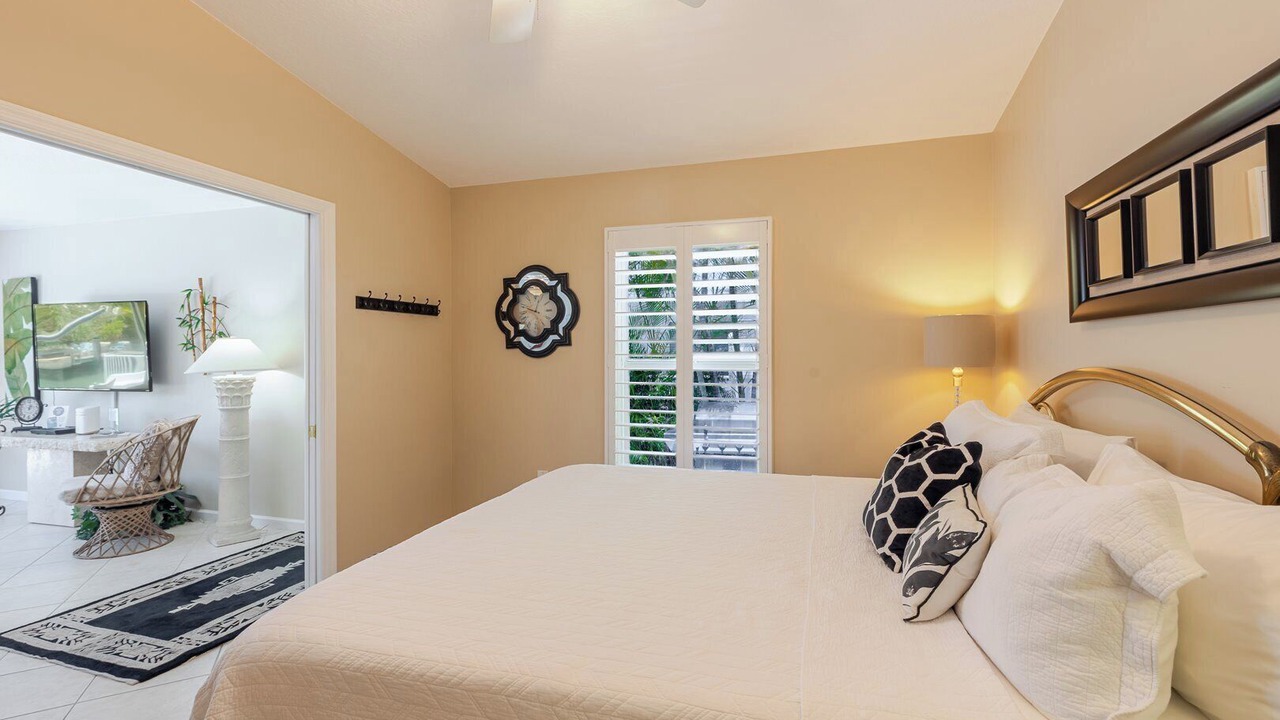 Photo of Bedroom in Key Colony Beach
