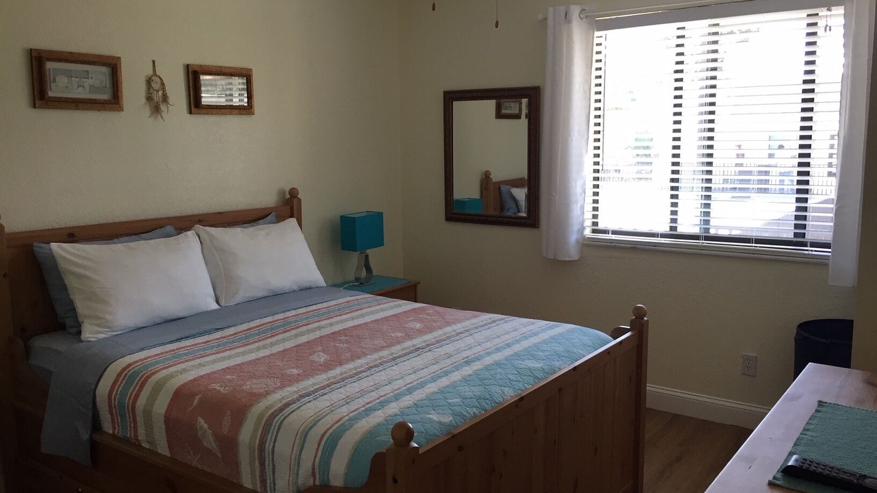 Photo of Bedroom in Redington Beach