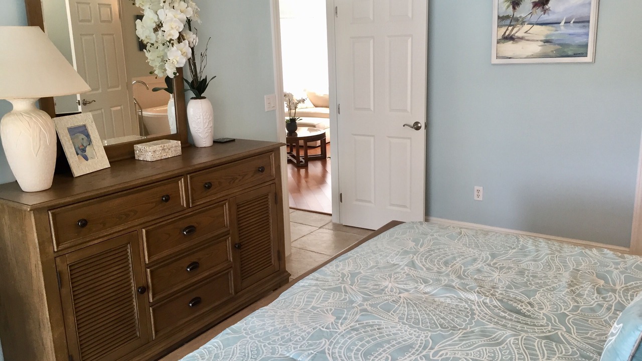 Photo of Bedroom in Beachview Country Club Estates