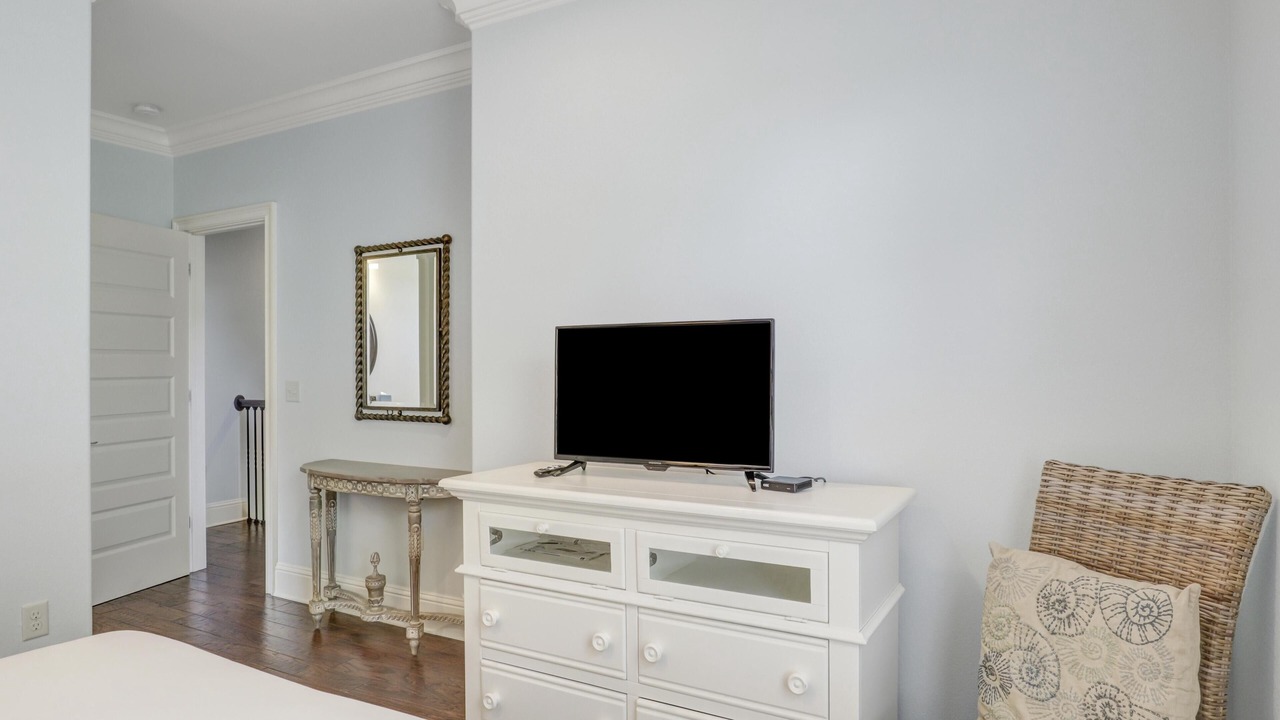 Photo of Bedroom in Villa Lago