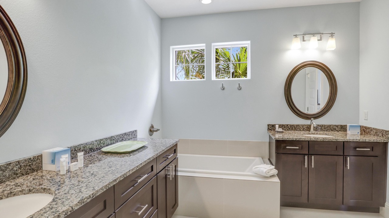 Photo of Bathroom in Villa Lago